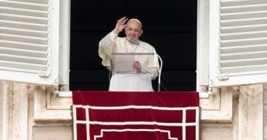 Papa Francisco pide no devolver a migrantes a países inseguros