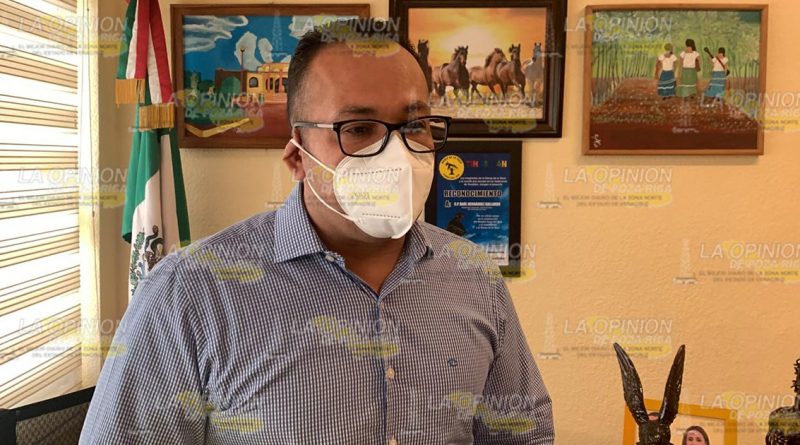 Cambios en reglas de operación limitó obras: alcalde de Tihuatlán