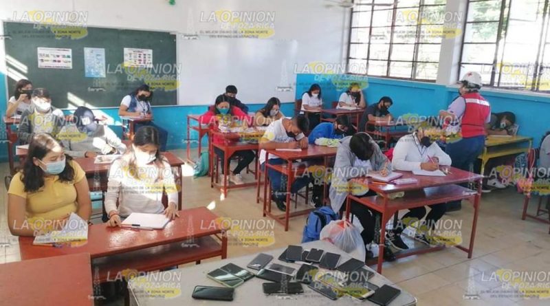 Capacitan a alumnos en primeros auxilios en Papantla