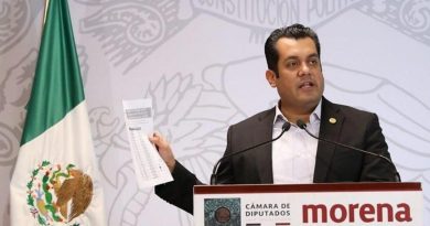Sergio Gutiérrez se desiste de denuncia contra consejeros del INE