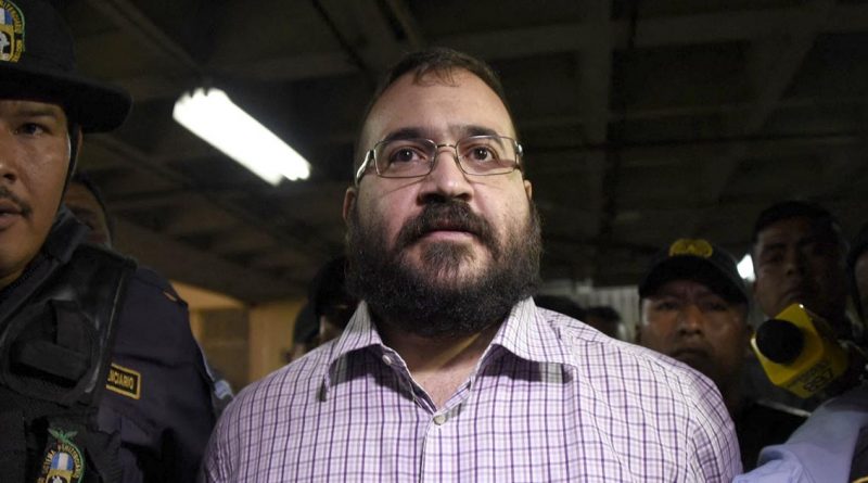 Niegan amparo a Javier Duarte por desaparición forzada