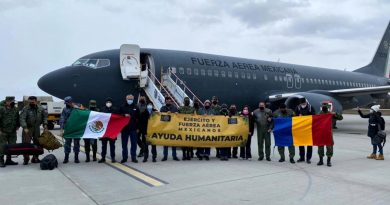 Aterriza avión militar a Rumania para repatriar a mexicanos evacuados en Ucrania