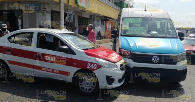 Taxista intenta ganar el paso y choca en Tuxpan