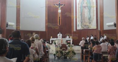 Misa de cuerpo presenten del padre Juan Núñez