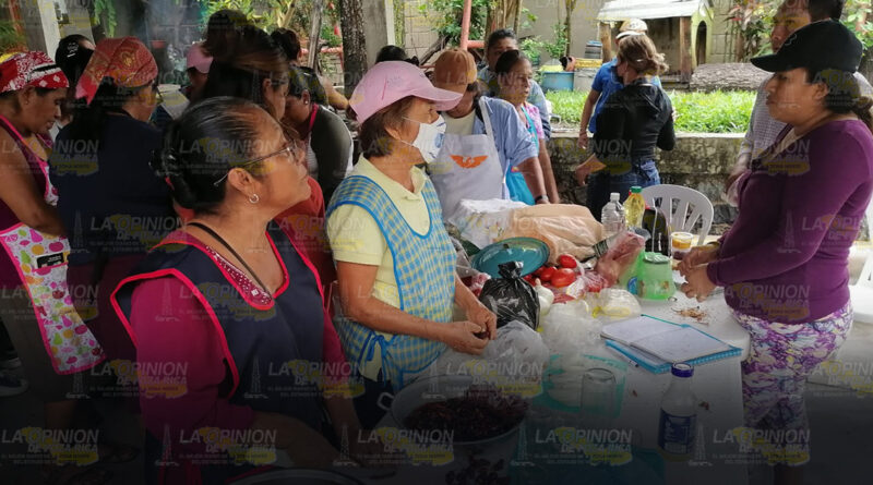 Capacita Sembrando Vida a familias de varias comunidades de Coatzintla4