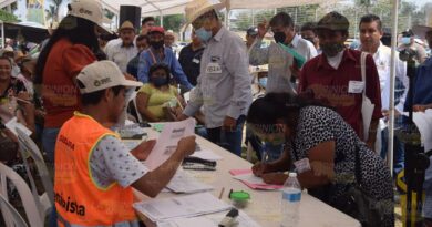 Faltan 100 productores en recibir seguro catastrófico en Tihuatlán