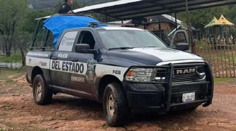 Desarman a policías de Urique, Chihuahua; indagan nexo con 'El Chueco'