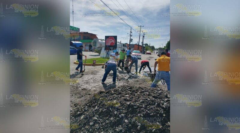 Taxistas bachean carretera Espinal-Coyutla
