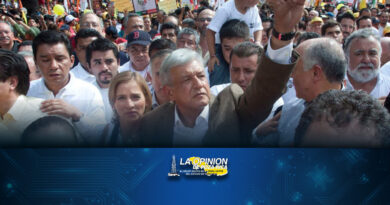 Se queja PRD ante el INE por marcha de López Obrador